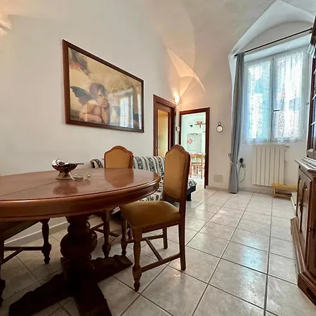 Zona Aristocrazia Apartment Sanremo